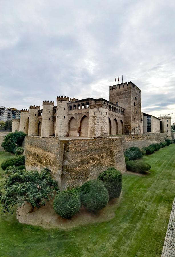 Zentro Urrea Apartment Zaragoza Luaran gambar
